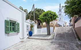 Marouli Traditional Villa